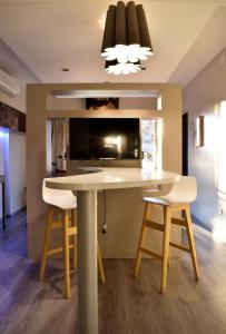 syrah suites