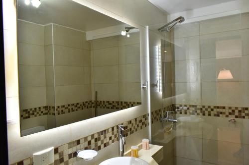 syrah suites