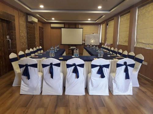 oyo 662 hotel comfotel