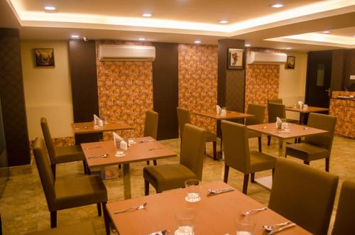 oyo 662 hotel comfotel