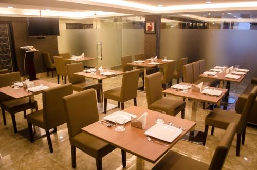 oyo 662 hotel comfotel