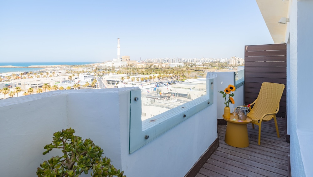 tel aviv