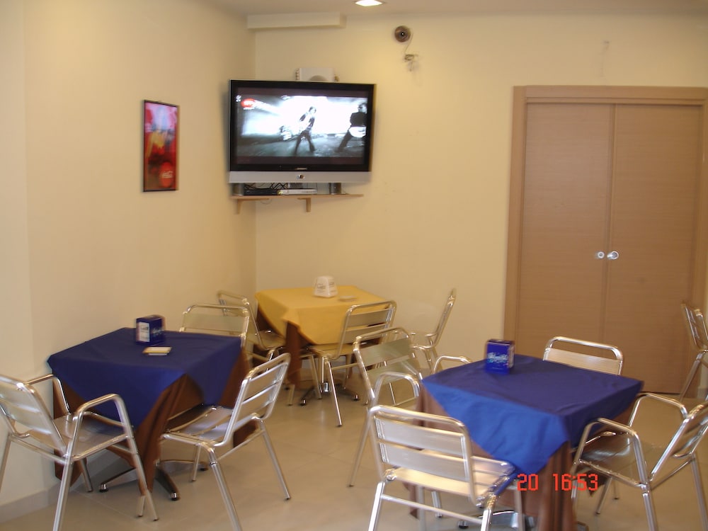 hotel la corte
