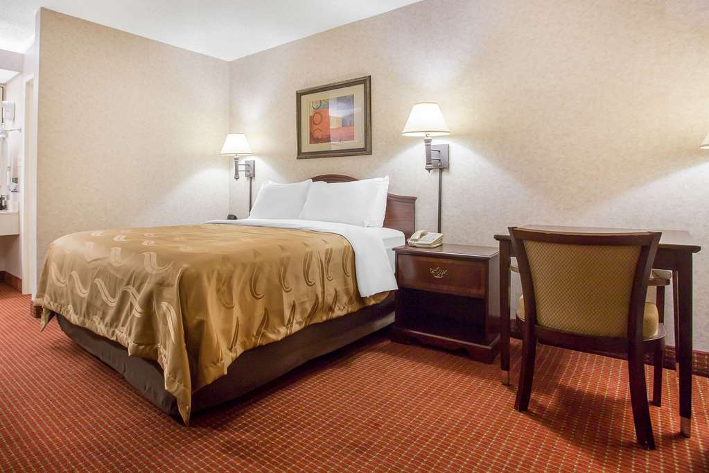 quality inn mount airy mayberry