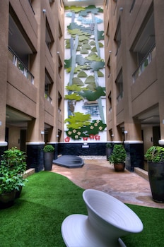 Be Grand Resort Bohol,Cebu>>Bohol,4 star