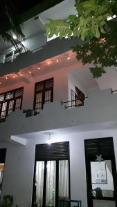 holiday inn unawatuna