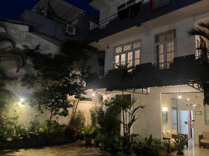 Holiday Inn Unawatuna,Habaraduwa>>Galle,3 star