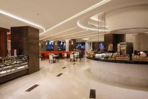 crowne plaza jaipur tonk road an ihg hotel