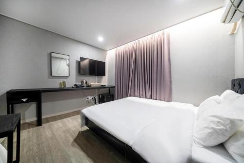 gong gam hotel sangbong