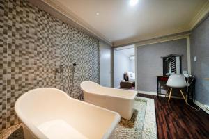 gong gam hotel sangbong