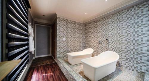 gong gam hotel sangbong