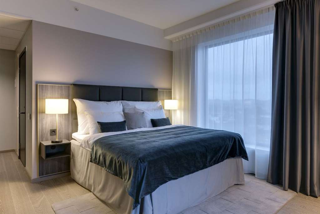 clarion hotel air