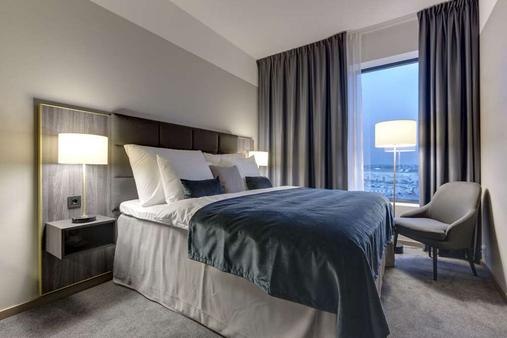 clarion hotel air