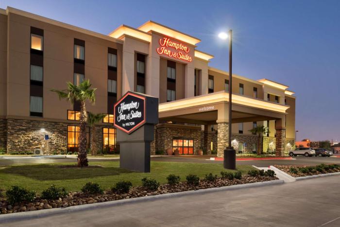 hampton inn and suites corpus christi