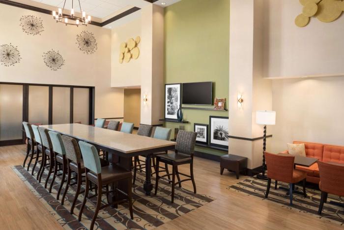 hampton inn and suites corpus christi