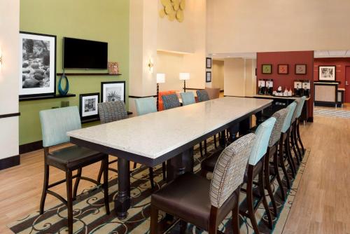hampton inn and suites corpus christi