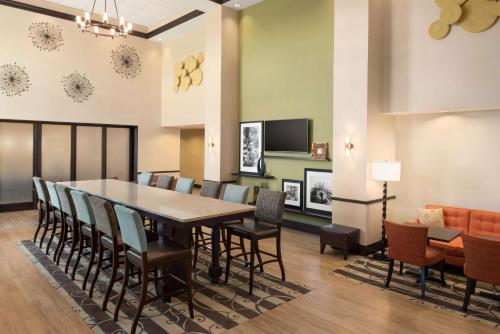 hampton inn and suites corpus christi