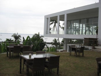 chateau by the sea