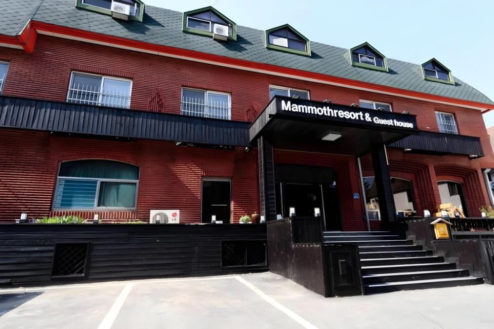 seorak hot spring mammoth resotel