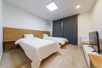 seorak hot spring mammoth resotel