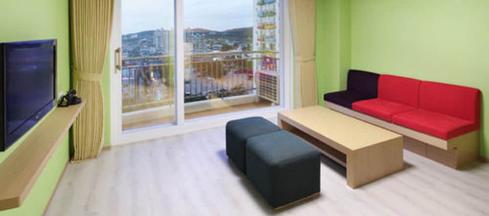 hanwha resort daecheon paros