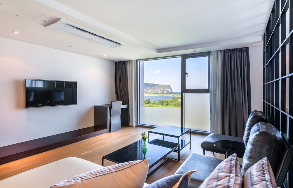 brownsuites jeju
