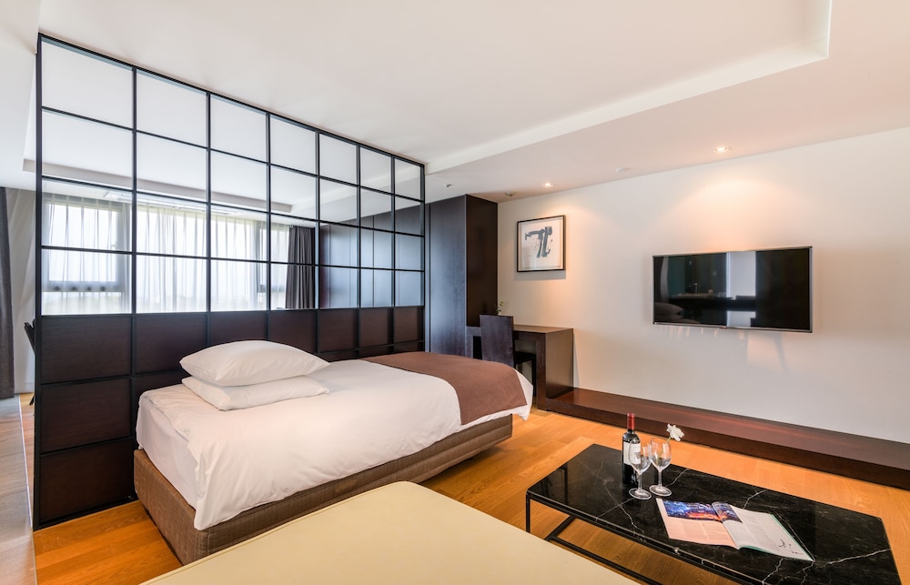 brownsuites jeju