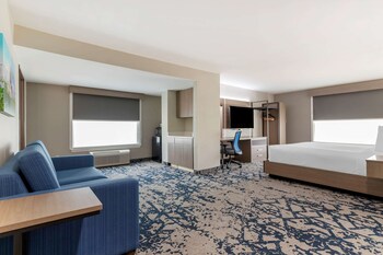 comfort inn and suites