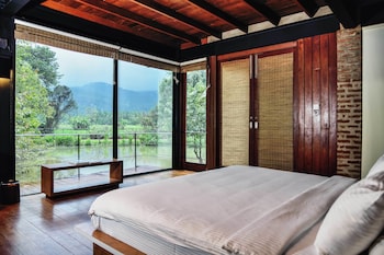 kalundewa retreat