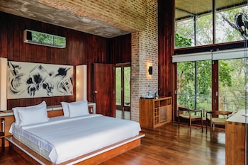 kalundewa retreat