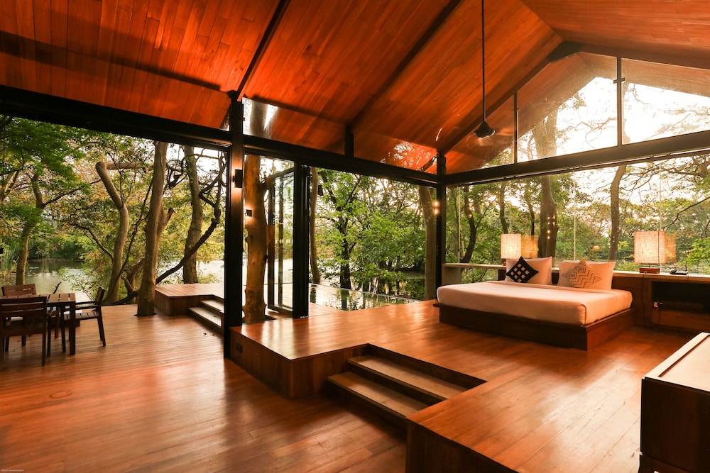 kalundewa retreat
