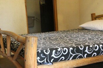 eagles wings guest house