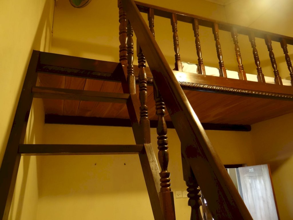 eagles wings guest house