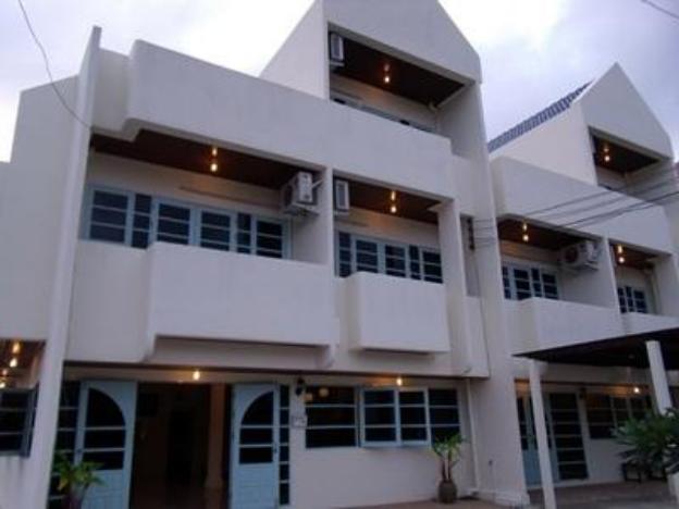 albatross guesthouse thungwualaen beach