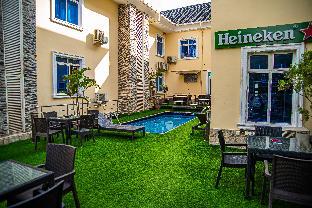 fritz apartments and suites