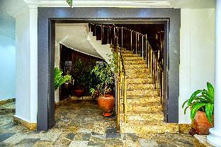 fritz apartments and suites