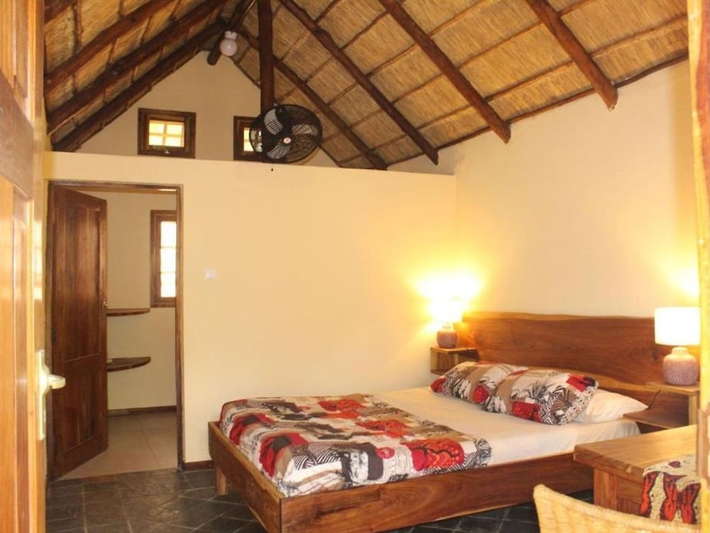 devocean eco lodge