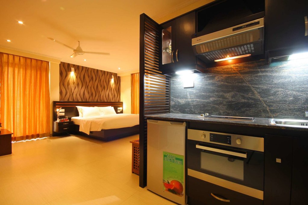 Splendid Holiday Guest House,Near Negombo Beach,3 star