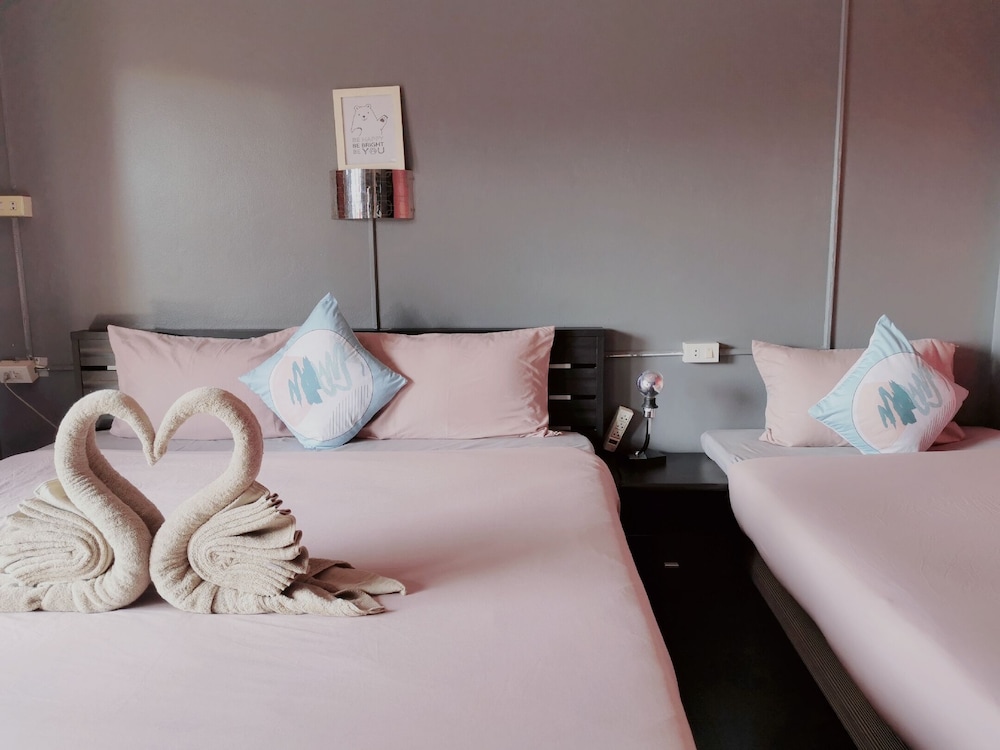 belle cose guest house phuket