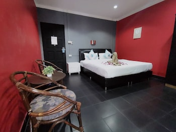 belle cose guest house phuket