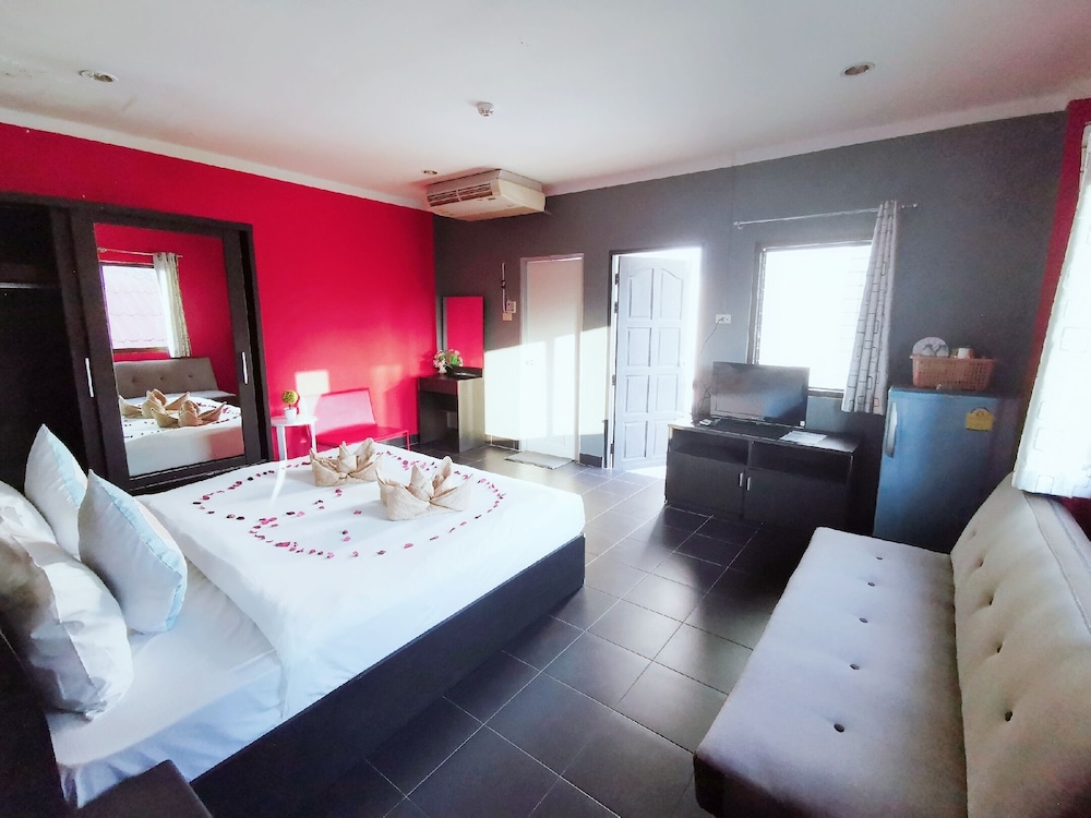 belle cose guest house phuket