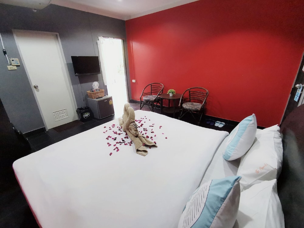 belle cose guest house phuket