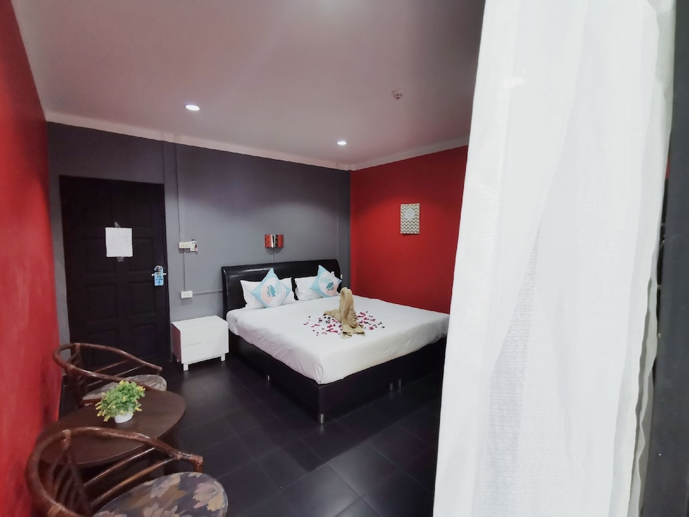 belle cose guest house phuket