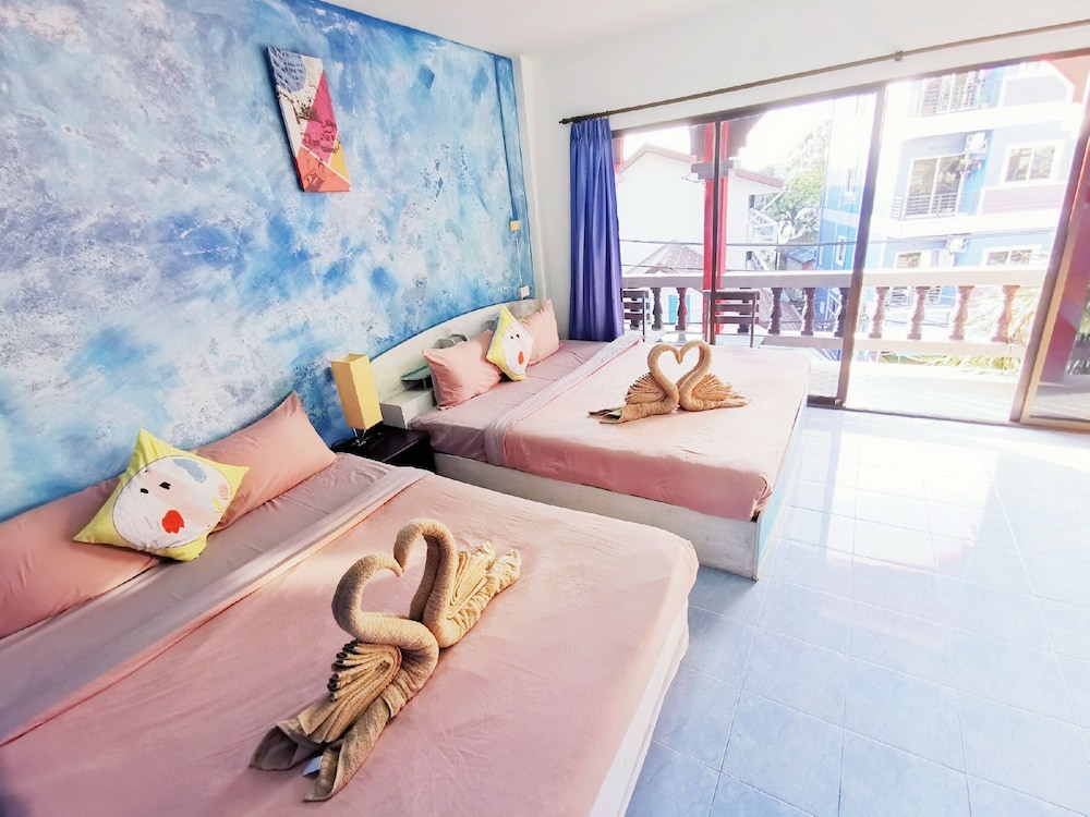belle cose guest house phuket