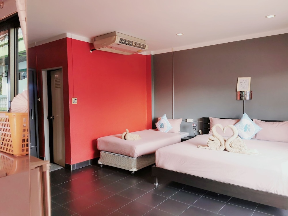 belle cose guest house phuket