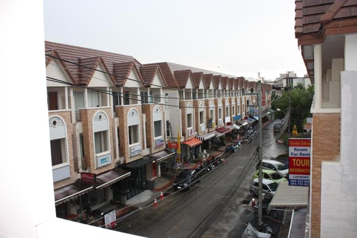 phuket racha at kata homestay