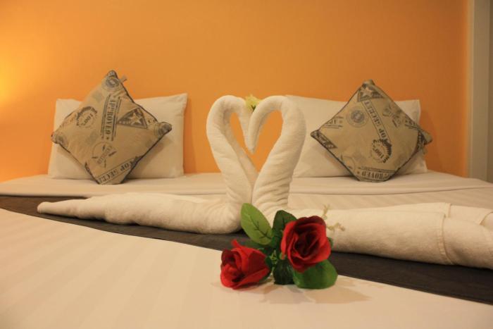 phuket racha at kata homestay