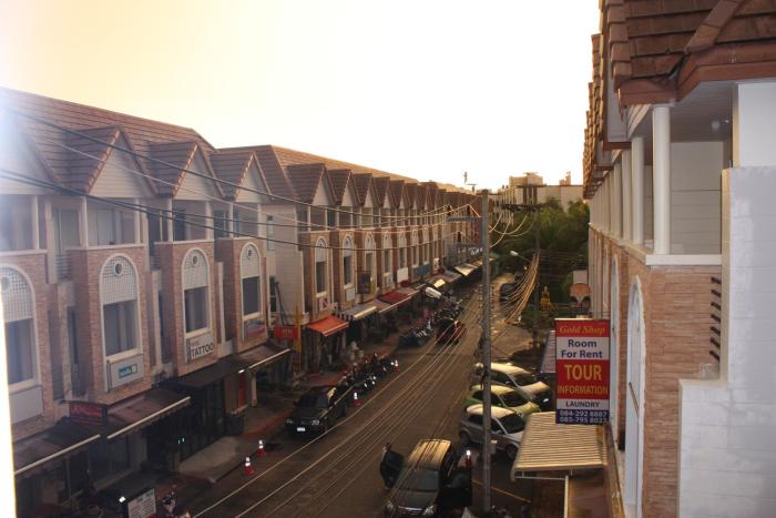 phuket racha at kata homestay