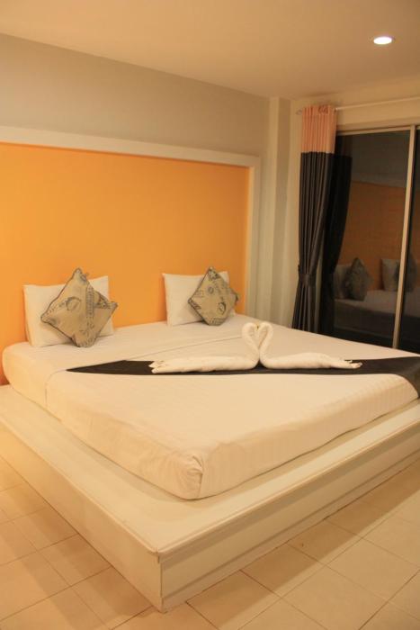 phuket racha at kata homestay