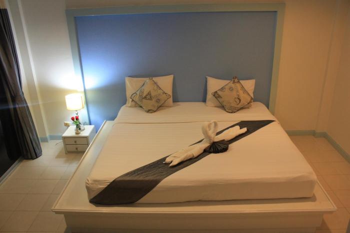 phuket racha at kata homestay